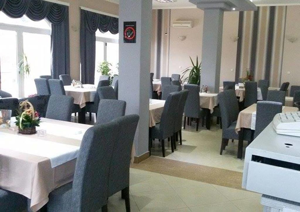 קרגיובאק Garni Hotel Kaca מראה חיצוני תמונה
